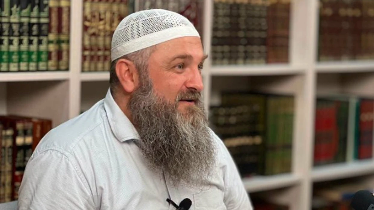 Predikuesi islamik nga Bosnja pritet të dëbohet nga Kosova, BIK-u thotë se s’ishte në dijeni për ardhjen e tij