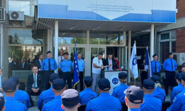 100 kadetë bëhen pjesë e SHKK-së, Dibrani: Siguria dhe dinjiteti njerëzor ecin bashkë