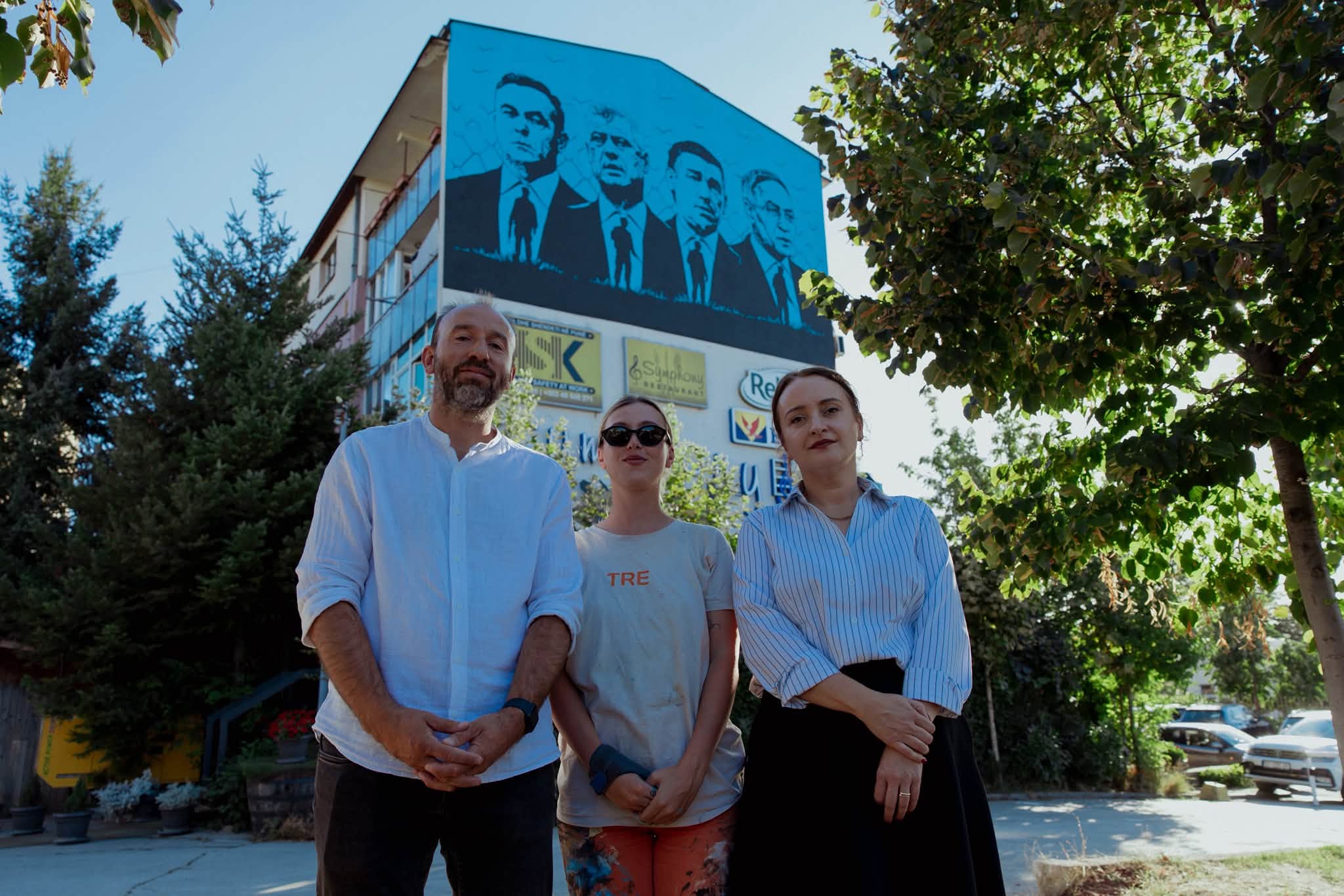 Zbulohet murali i krerëve të UÇK-së: Prishtina pret kthimin e çlirimtarëve