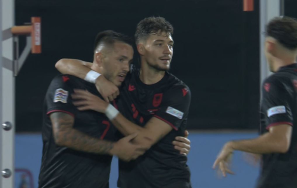 Manaj vazhdon të shkëlqejë me Shqipërinë, tani synon rekordin e Bogdanit