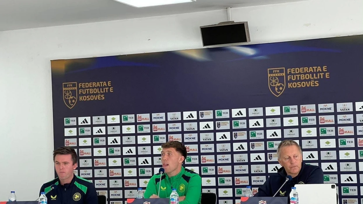 Irlanda vlerëson Kosovën para përballjes në Prishtinë: “Edhe barazimi do të na kënaqte”