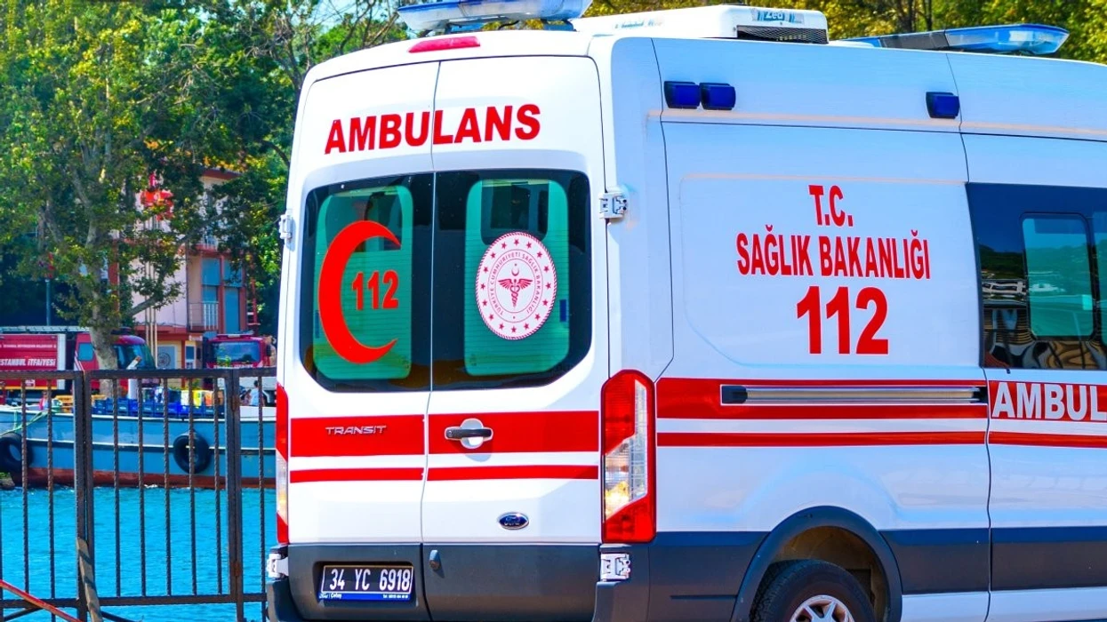 Sulm me thikë në një shkollë në Stamboll, një nxënës vdes dhe shtatë të tjerë lëndohen